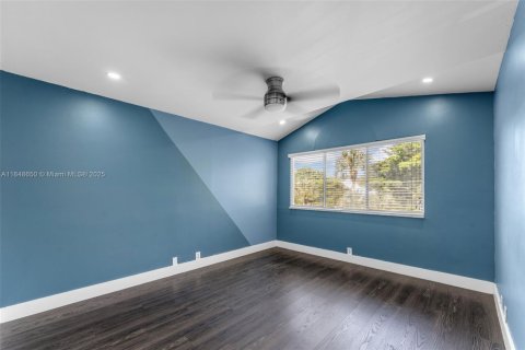 Copropriété à vendre à Miami, Floride: 2 chambres, 121.89 m2 № 1850420 - photo 15