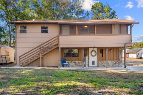 House in Dunnellon, Florida 3 bedrooms, 144.93 sq.m. № 1566895 - photo 1