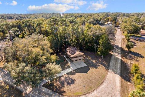 House in Dunnellon, Florida 3 bedrooms, 144.93 sq.m. № 1566895 - photo 24