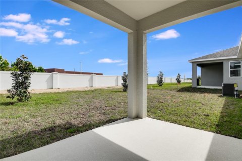 House in Mascotte, Florida 4 bedrooms, 226.68 sq.m. № 1350055 - photo 18