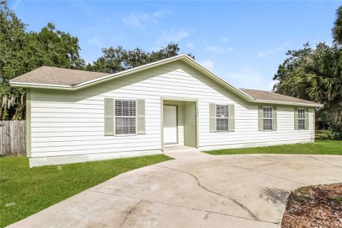 Casa en alquiler en Sanford, Florida, 4 dormitorios, 133.04 m2 № 1911496 - foto 1