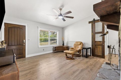 Casa en venta en Lady Lake, Florida, 3 dormitorios, 125.42 m2 № 2156797 - foto 6