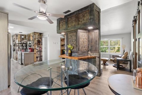 Casa en venta en Lady Lake, Florida, 3 dormitorios, 125.42 m2 № 2156797 - foto 8