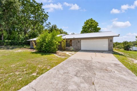 Casa en Lady Lake, Florida 3 dormitorios, 125.42 m2 № 2156797