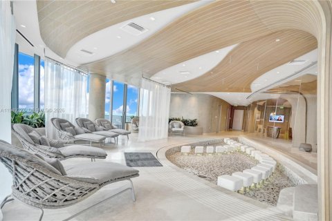 Copropriété à louer à Miami, Floride: 1 chambre, 94.95 m2 № 2006783 - photo 12