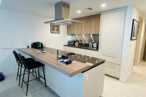 Copropriété à louer à Miami, Floride: 1 chambre, 94.95 m2 № 2006783 - photo 10