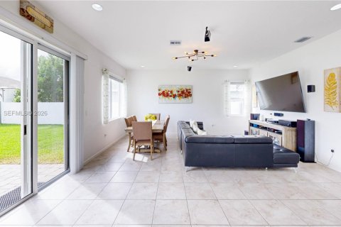 Купить виллу или дом в Хомстед, Флорида 4 спальни, 204.76м2, № 2020078 - фото 15