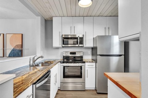 Condominio en venta en Davie, Florida, 2 dormitorios, 90.12 m2 № 2029842 - foto 5