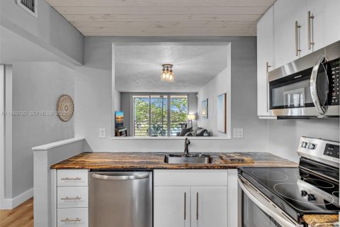 Condominio en venta en Davie, Florida, 2 dormitorios, 90.12 m2 № 2029842 - foto 9