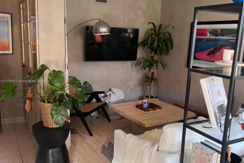 Condominio en venta en Miami Beach, Florida, 1 dormitorio, 58.16 m2 № 1461179 - foto 7