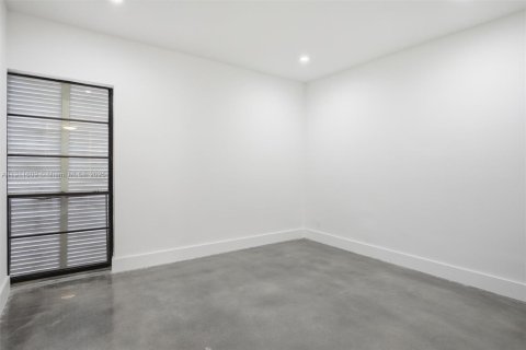 Adosado en alquiler en Miami Lakes, Florida, 3 dormitorios, 118.45 m2 № 1969204 - foto 17