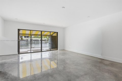 Adosado en alquiler en Miami Lakes, Florida, 3 dormitorios, 118.45 m2 № 1969204 - foto 8