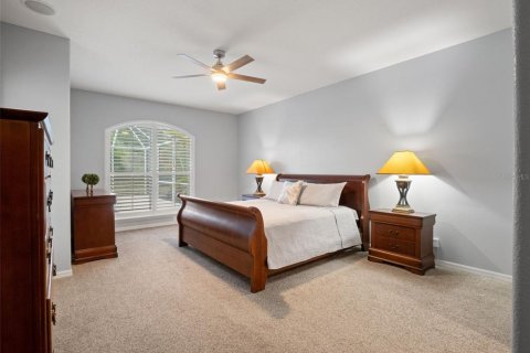 House in Tampa, Florida 4 bedrooms, 326.37 sq.m. № 2094111 - photo 27