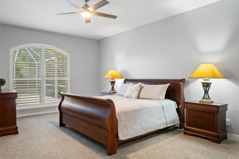 House in Tampa, Florida 4 bedrooms, 326.37 sq.m. № 2094111 - photo 29