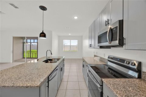 Casa en alquiler en Haines City, Florida, 3 dormitorios, 154.4 m2 № 1849497 - foto 9