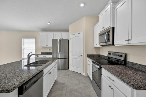 Купить виллу или дом в Палм-Кост, Флорида 8 комнат, 172.98м2, № 2134249 - фото 24
