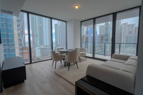 Condominio en venta en Miami, Florida, 2 dormitorios, 91.79 m2 № 2064730 - foto 19