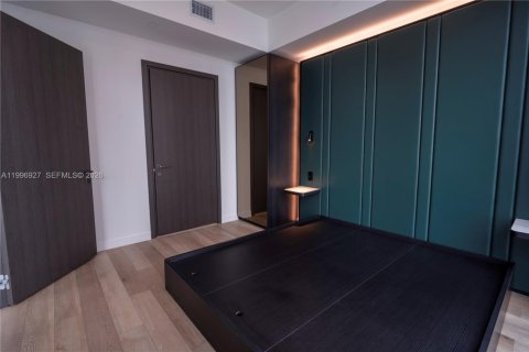 Condominio en venta en Miami, Florida, 2 dormitorios, 91.79 m2 № 2064730 - foto 24