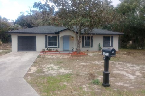 House in Dunnellon, Florida 3 bedrooms, 98.85 sq.m. № 2092049