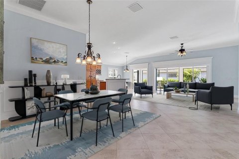 Casa en venta en The Villages, Florida, 3 dormitorios, 187.29 m2 № 1508524 - foto 4