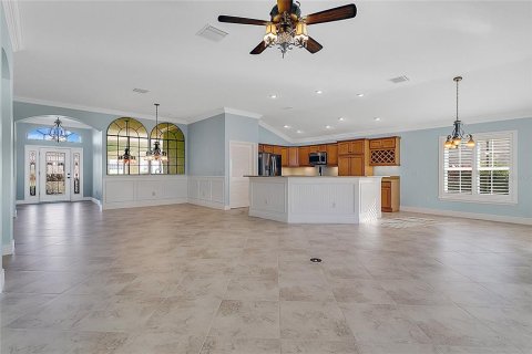 Casa en venta en The Villages, Florida, 3 dormitorios, 187.29 m2 № 1508524 - foto 5