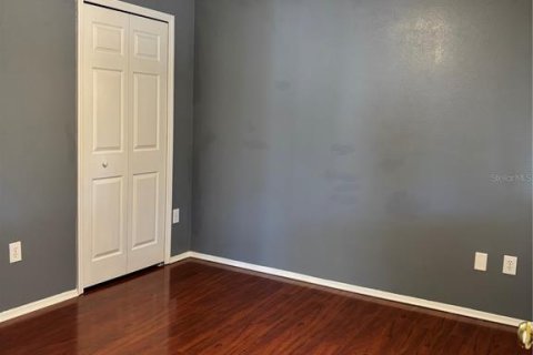 Villa ou maison à louer à Brandon, Floride: 4 chambres, 140 m2 № 2386632 - photo 11