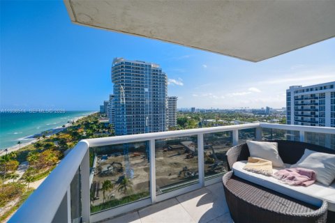 Copropriété à vendre à Bal Harbour, Floride: 2 chambres, 130.71 m2 № 2002367 - photo 12
