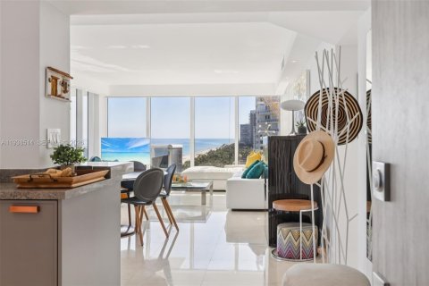 Copropriété à vendre à Bal Harbour, Floride: 2 chambres, 130.71 m2 № 2002367 - photo 18