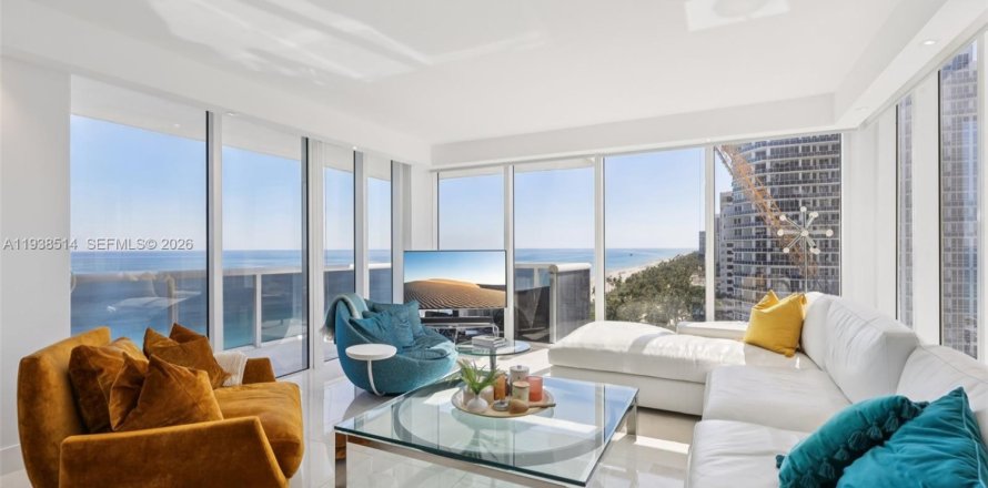 Condominio en Bal Harbour, Florida, 2 dormitorios  № 2002367