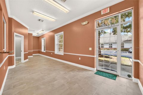 Immobilier commercial à louer à Ocala, Floride: 170.01 m2 № 2383960 - photo 3