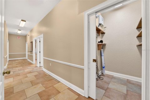 Immobilier commercial à louer à Ocala, Floride: 170.01 m2 № 2383960 - photo 5