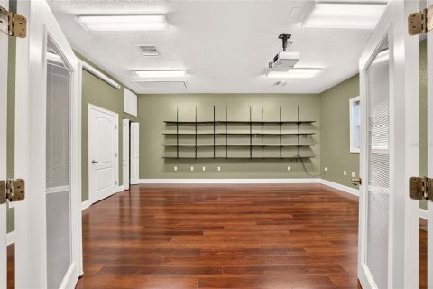 Immobilier commercial à louer à Ocala, Floride: 170.01 m2 № 2383960 - photo 13