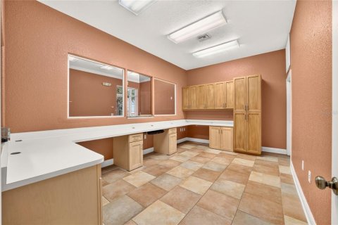 Immobilier commercial à louer à Ocala, Floride: 170.01 m2 № 2383960 - photo 7