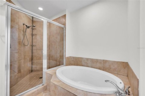 Copropriété à vendre à Tampa, Floride: 2 chambres, 126.63 m2 № 1898860 - photo 21