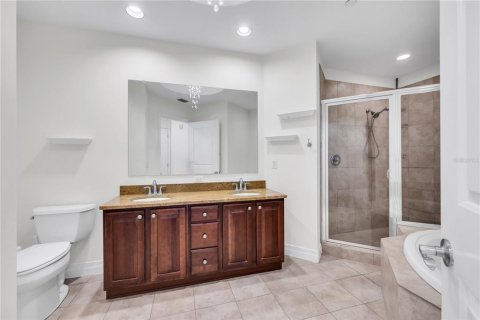 Copropriété à vendre à Tampa, Floride: 2 chambres, 126.63 m2 № 1898860 - photo 19