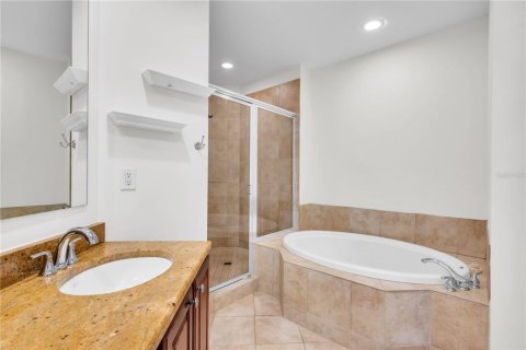 Copropriété à vendre à Tampa, Floride: 2 chambres, 126.63 m2 № 1898860 - photo 20