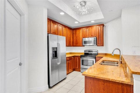 Copropriété à vendre à Tampa, Floride: 2 chambres, 126.63 m2 № 1898860 - photo 7