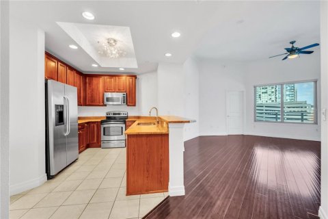Copropriété à vendre à Tampa, Floride: 2 chambres, 126.63 m2 № 1898860 - photo 6