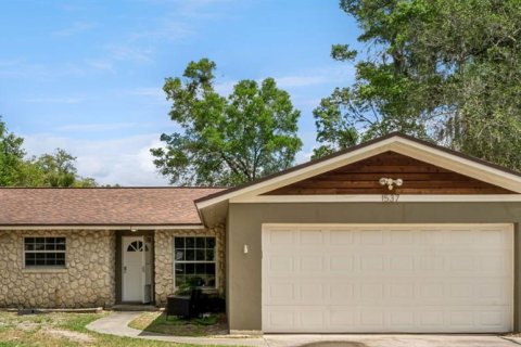 House in DeLand, Florida 3 bedrooms, 139.35 sq.m. № 2094238