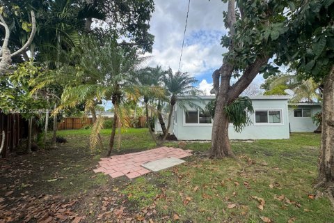 Casa en alquiler en Cutler Bay, Florida, 3 dormitorios, 154.96 m2 № 1992072 - foto 19