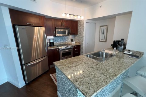 Купить кондоминиум в Авентура, Флорида 1 спальня, 83.61м2, № 2053495 - фото 4