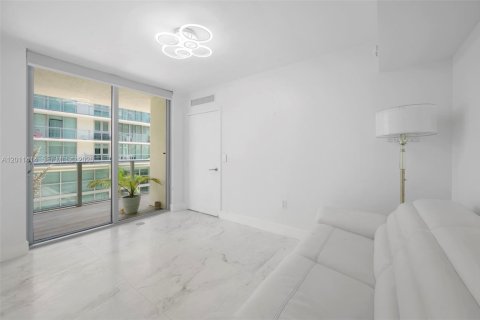 Copropriété à louer à Miami Beach, Floride: 2 chambres, 92.62 m2 № 2075266 - photo 16