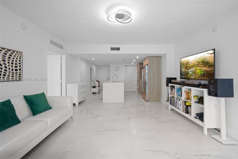 Copropriété à louer à Miami Beach, Floride: 2 chambres, 92.62 m2 № 2075266 - photo 6