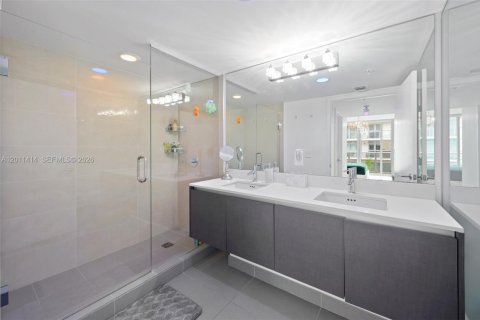 Copropriété à louer à Miami Beach, Floride: 2 chambres, 92.62 m2 № 2075266 - photo 13