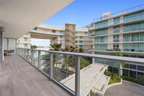Copropriété à louer à Miami Beach, Floride: 2 chambres, 92.62 m2 № 2075266 - photo 18