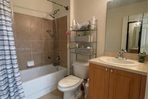 Casa en venta en Boynton Beach, Florida, 3 dormitorios, 133.87 m2 № 2052660 - foto 11