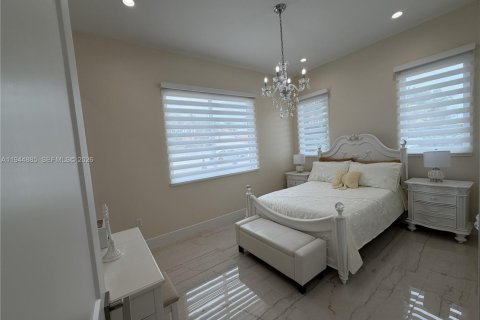 Купить виллу или дом в Майами, Флорида 4 спальни, 216м2, № 2002372 - фото 16