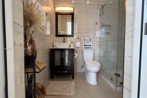 Купить виллу или дом в Майами, Флорида 4 спальни, 216м2, № 2002372 - фото 20