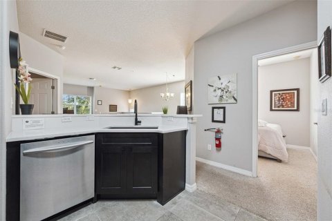 Copropriété à vendre à Kissimmee, Floride: 3 chambres, 132.57 m2 № 2135814 - photo 11