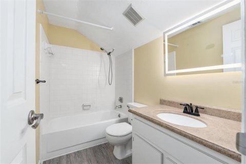 Adosado en venta en Gainesville, Florida, 3 dormitorios, 126.72 m2 № 1868863 - foto 17